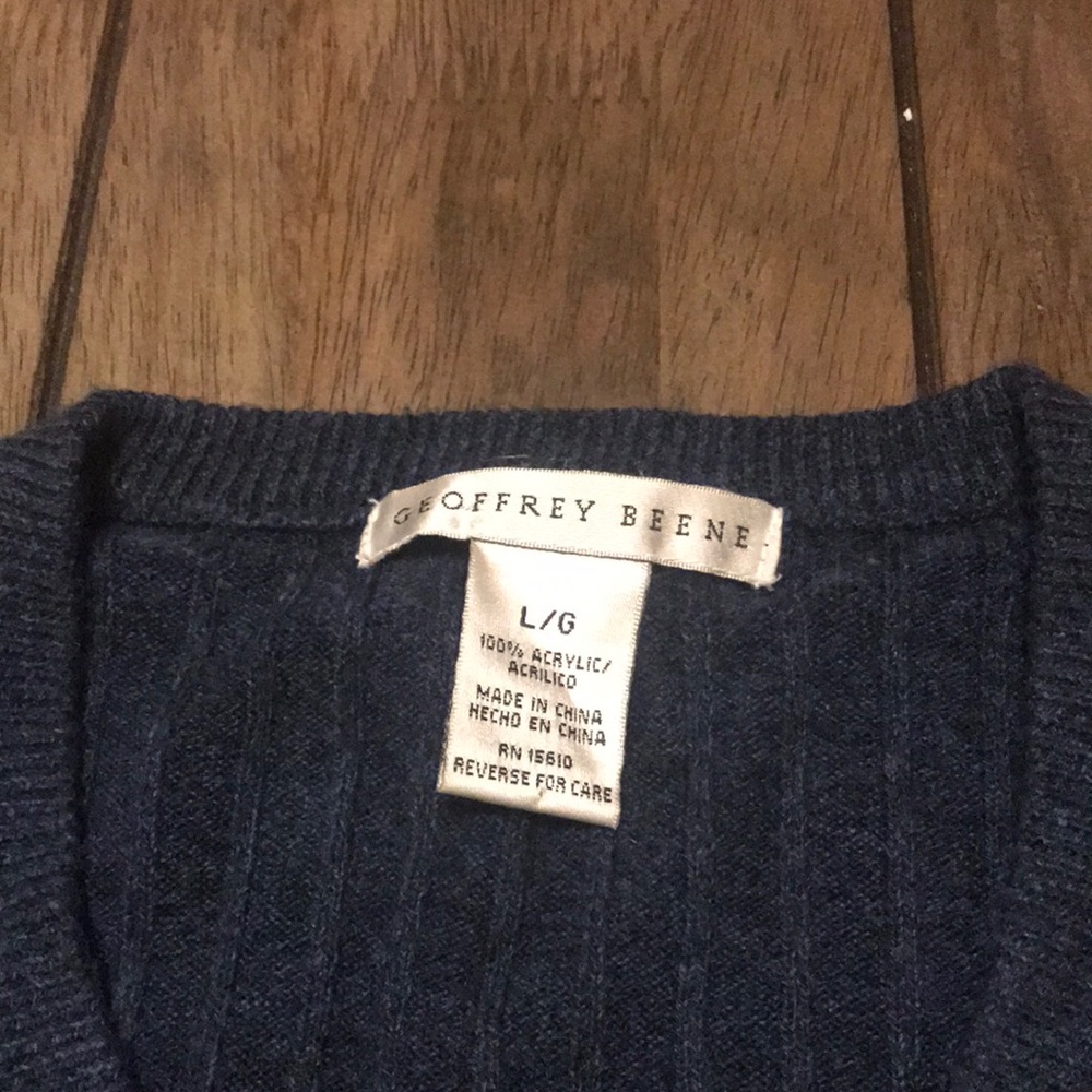 V Neck Sweater-Large - Picture 3 of 6